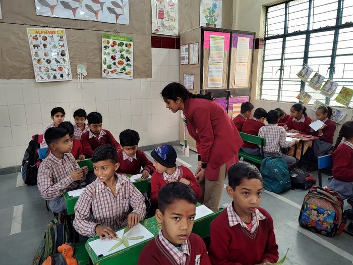Citizenship Programme initiative: art workshop on Nature Conservation at neighboring municipal school